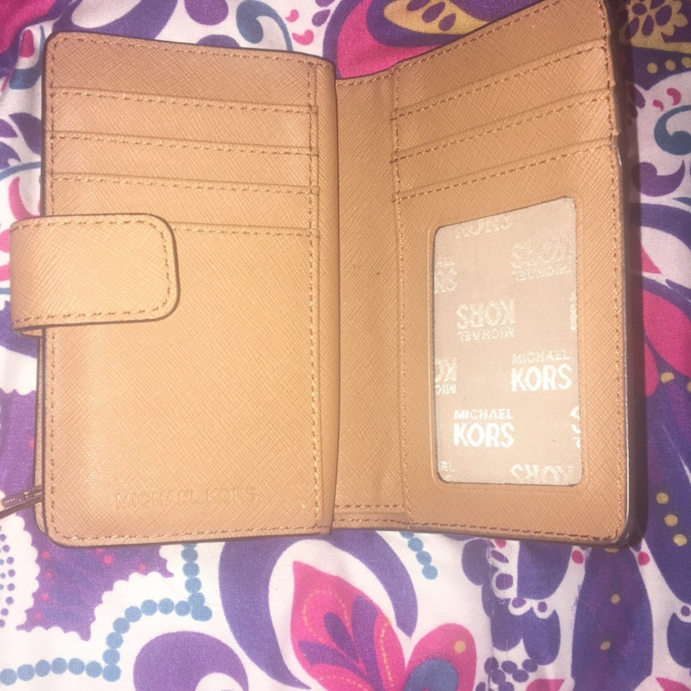Wallet - Picture 2 of 2